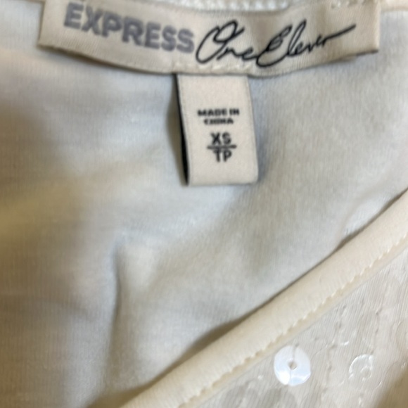 Express sequence, tank top size extra small - Picture 4 of 4